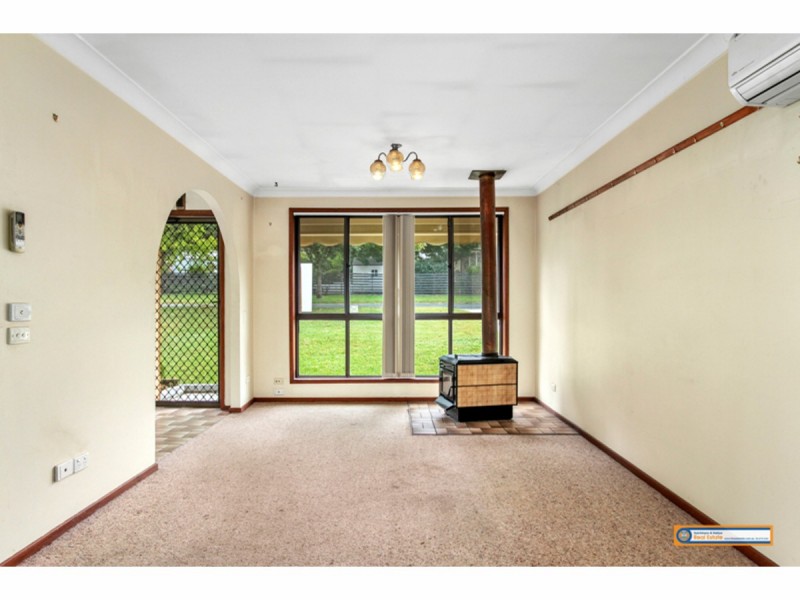6 Glass Street, Armidale NSW 2350