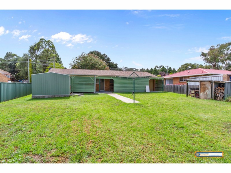 6 Glass Street, Armidale NSW 2350