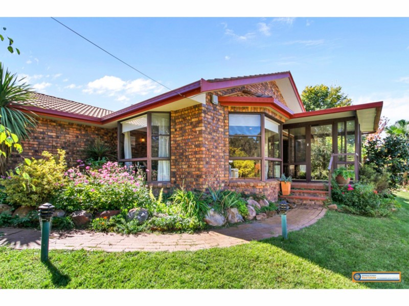 19 Dangar Street, Armidale NSW 2350