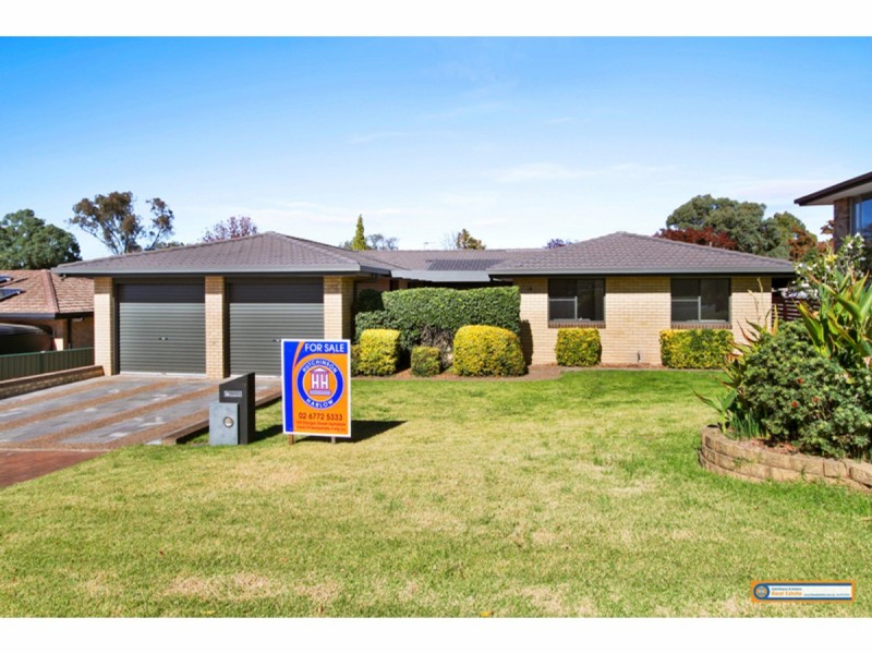 14 Richardson Avenue, Armidale NSW 2350