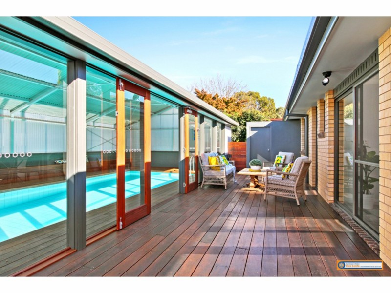 14 Richardson Avenue, Armidale NSW 2350