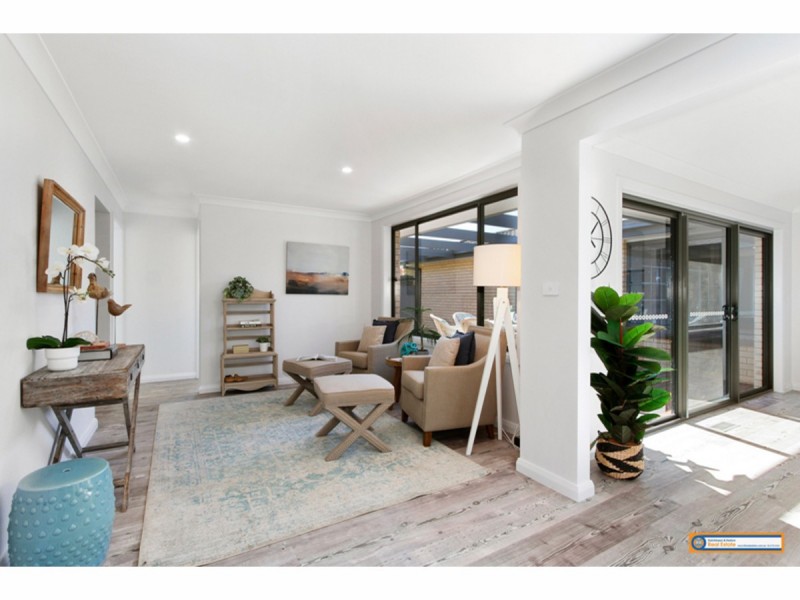 14 Richardson Avenue, Armidale NSW 2350