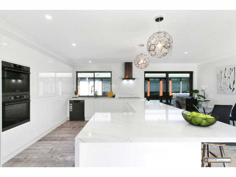 14 Richardson Avenue, Armidale NSW 2350