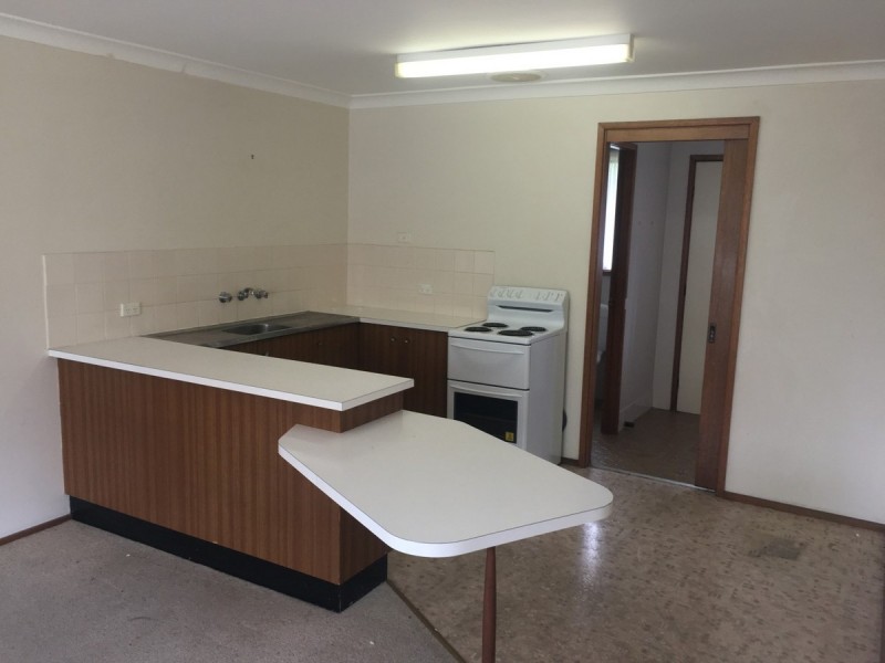 8 Cynthia Crescent, Armidale NSW 2350