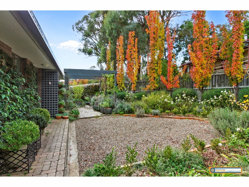 10 Belinda Place, Armidale NSW 2350