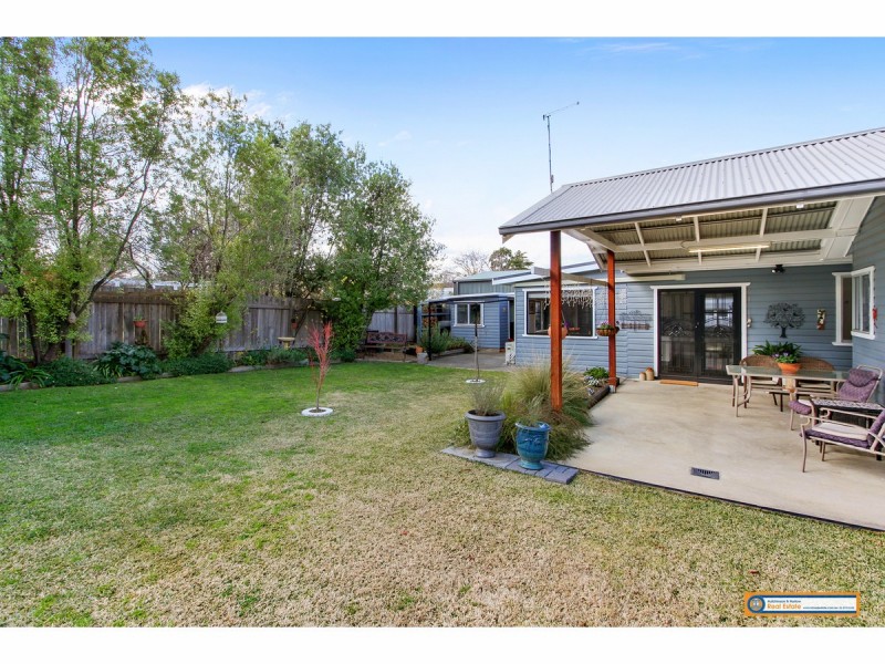 61 Newton Street, Armidale NSW 2350
