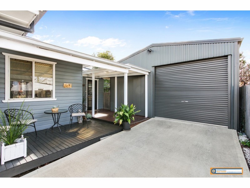 61 Newton Street, Armidale NSW 2350