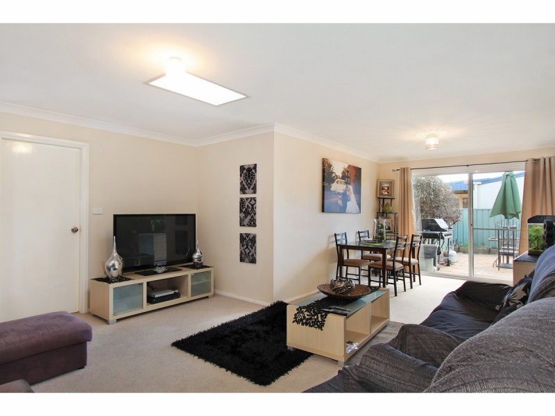 13 Grills Place, Armidale NSW 2350