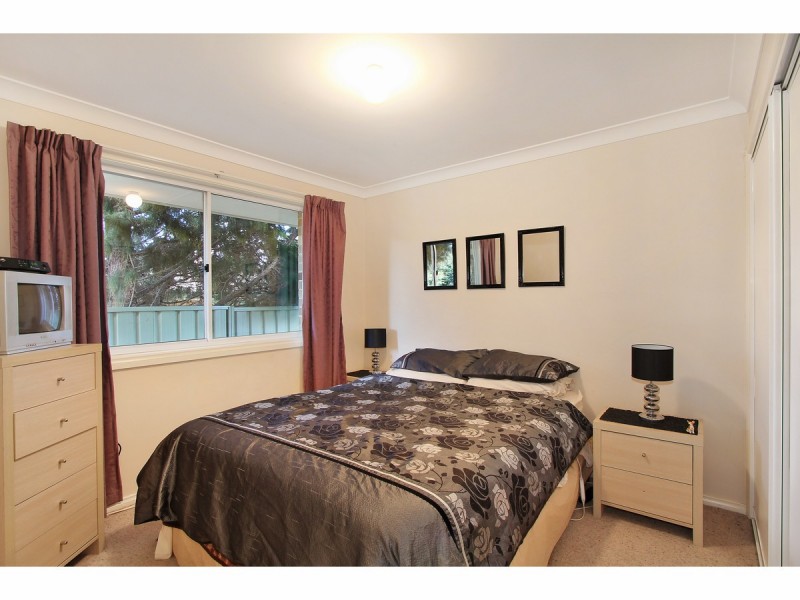 13 Grills Place, Armidale NSW 2350
