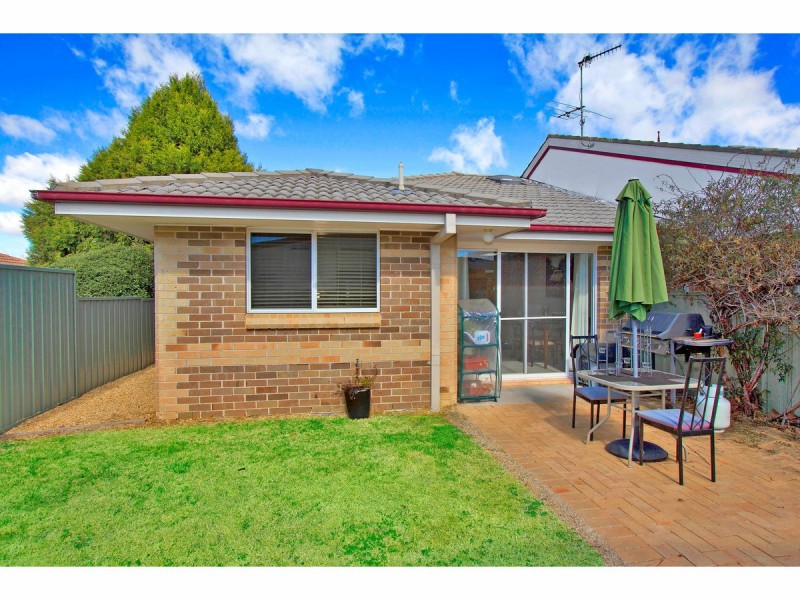 13 Grills Place, Armidale NSW 2350