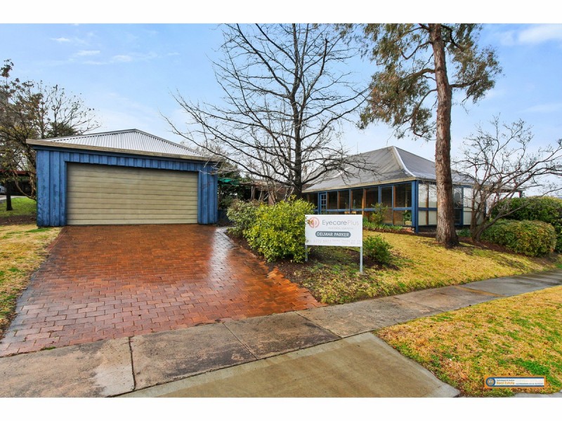 187 Kirkwood Street, Armidale NSW 2350