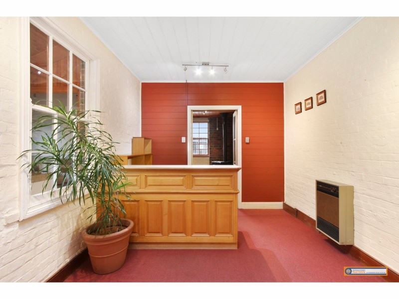 187 Kirkwood Street, Armidale NSW 2350