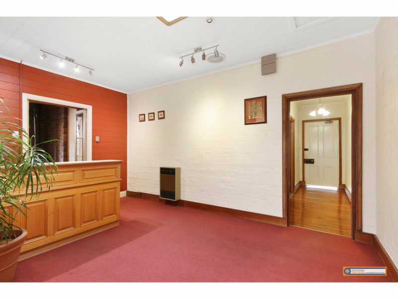 187 Kirkwood Street, Armidale NSW 2350