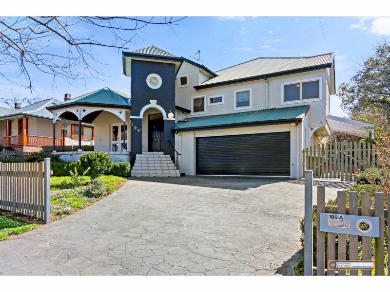 109A Kirkwood Street, Armidale NSW 2350