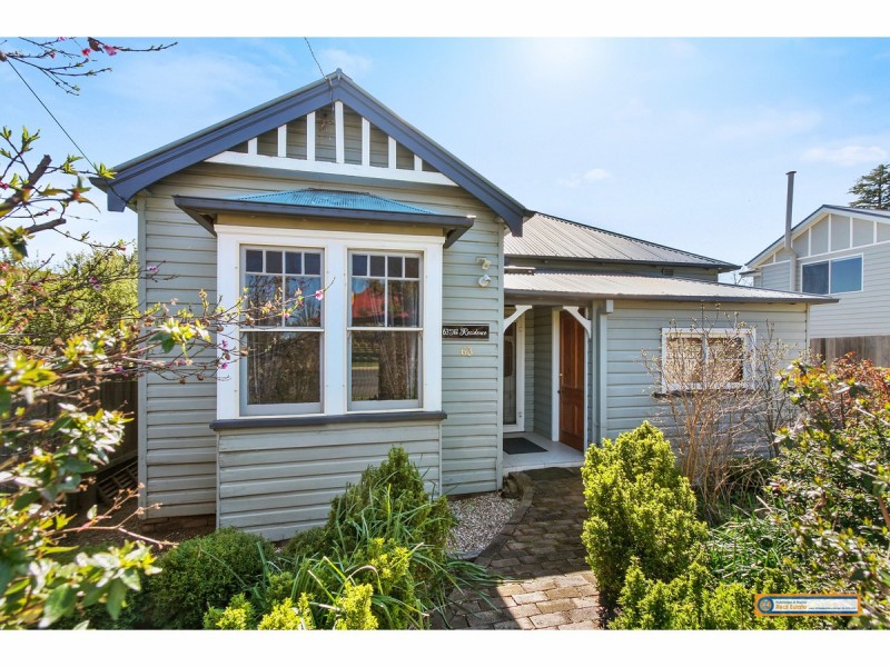 63 Barney Street, Armidale NSW 2350