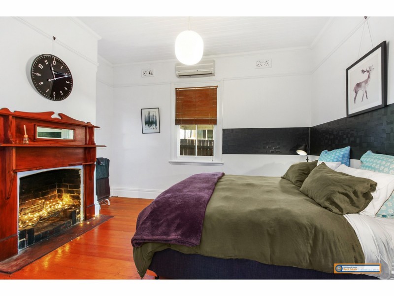 63 Barney Street, Armidale NSW 2350