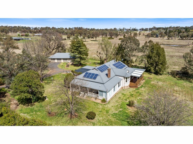 84 Castledoyle Road, Armidale NSW 2350