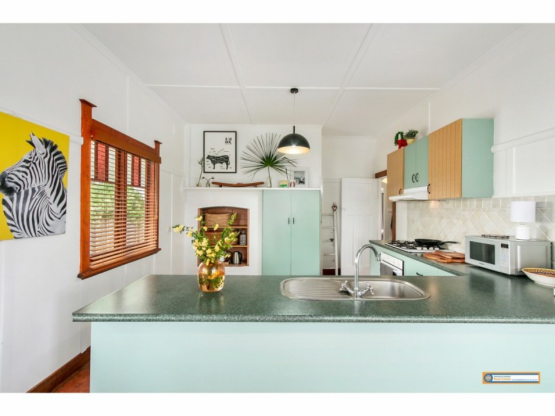 80 Mossman Street, Armidale NSW 2350