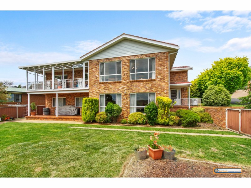 1 Merino Terrace, Armidale NSW 2350