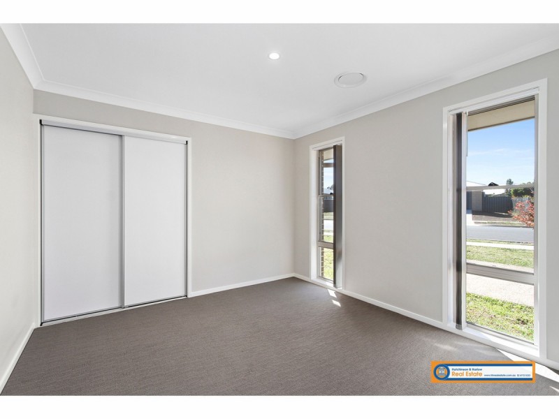 30 Holmfield Drive, Armidale NSW 2350