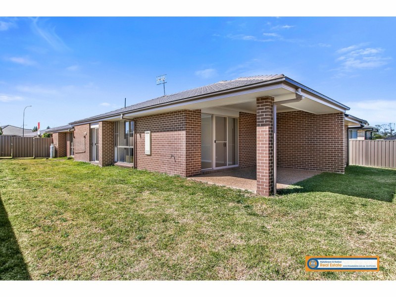 30 Holmfield Drive, Armidale NSW 2350