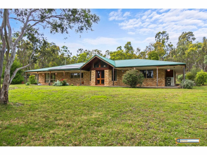 36 Brooklyn Road, Armidale NSW 2350