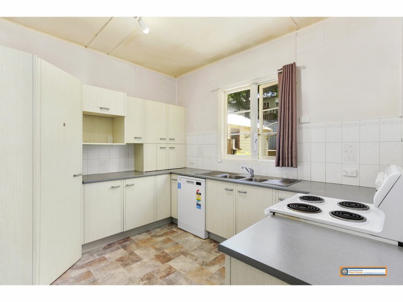 139 Kirkwood Street, Armidale NSW 2350