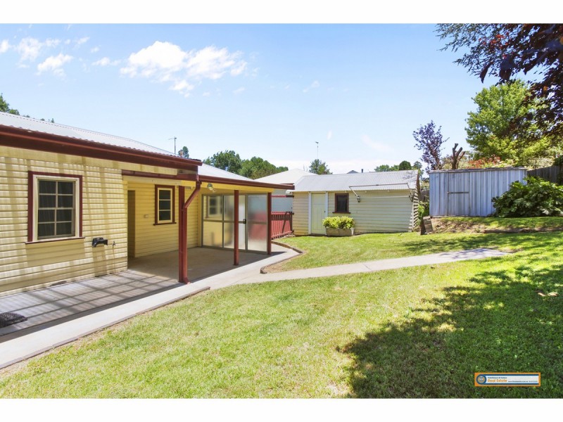 139 Kirkwood Street, Armidale NSW 2350
