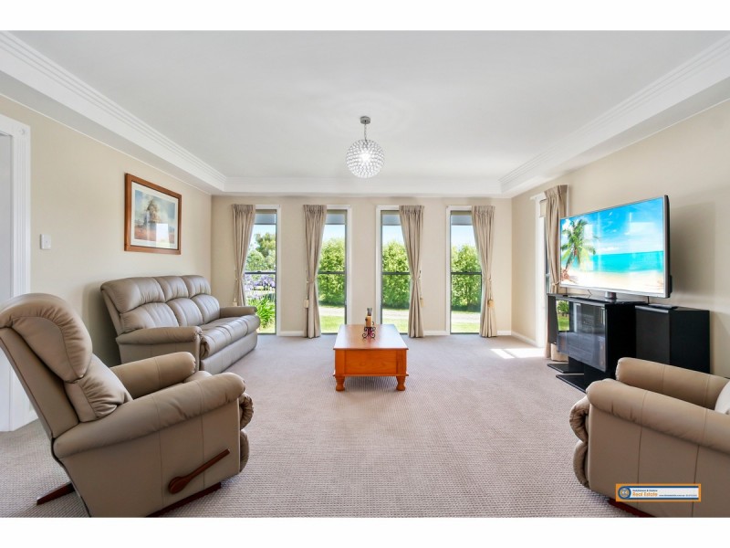 222 Dangarsleigh Road, Armidale NSW 2350