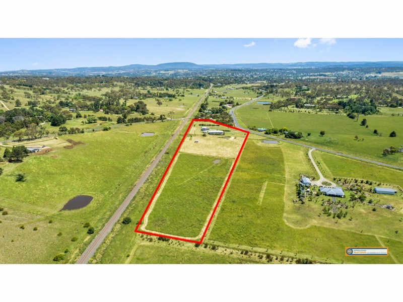 222 Dangarsleigh Road, Armidale NSW 2350