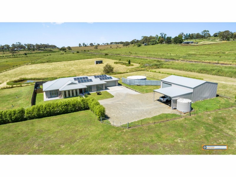222 Dangarsleigh Road, Armidale NSW 2350