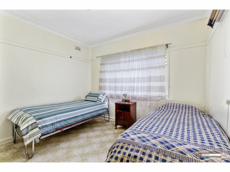 33 Garibaldi Street, Armidale NSW 2350