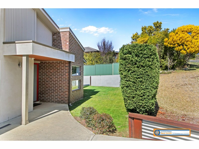 21 Hinton Terrace, Armidale NSW 2350