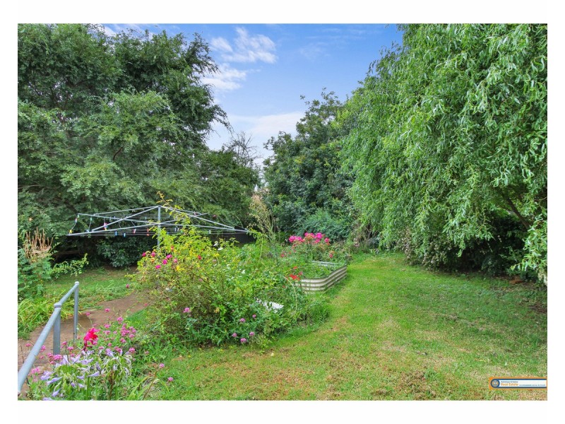 5 Cotterell Place, Armidale NSW 2350