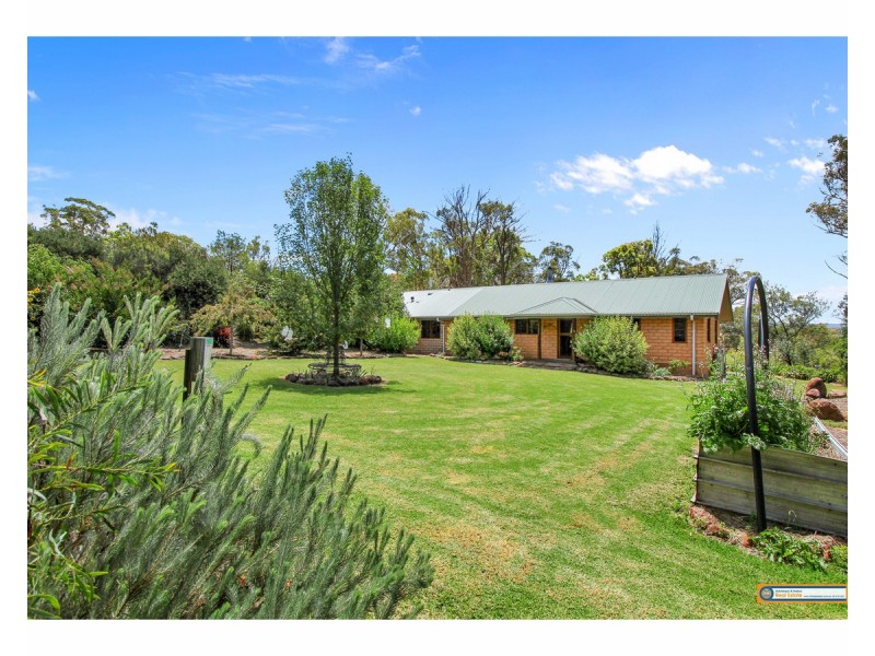 206 Mundays Lane, Armidale NSW 2350