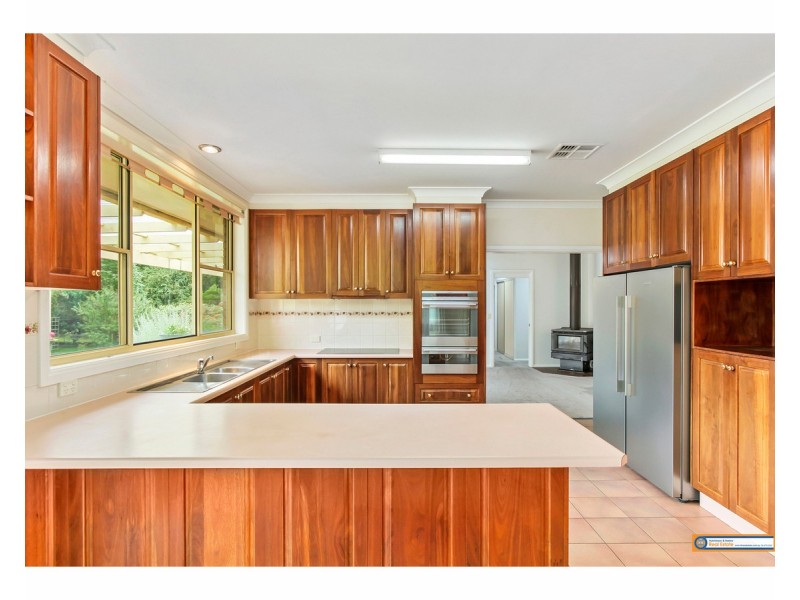 21 Westview Road, Armidale NSW 2350