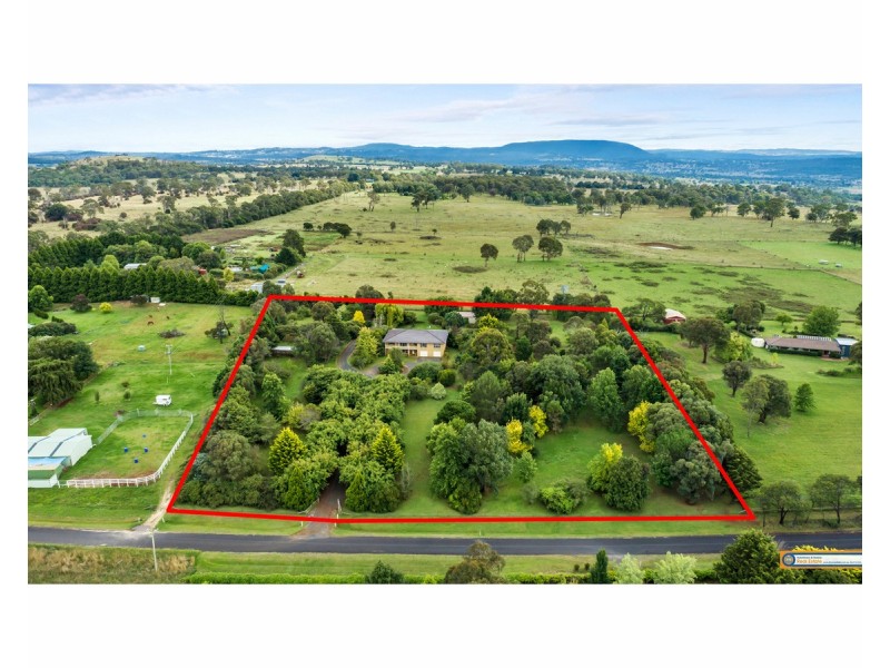 21 Westview Road, Armidale NSW 2350