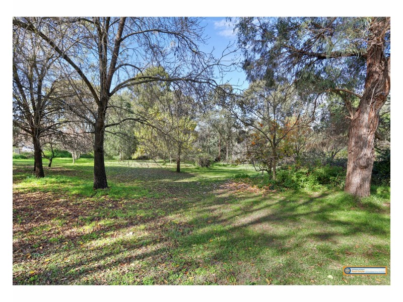 40 Sattlers Road, Armidale NSW 2350