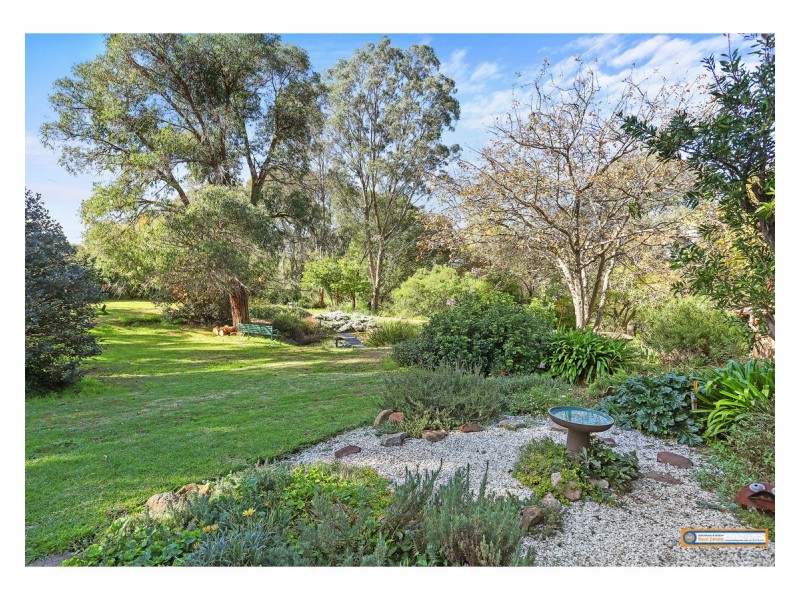 40 Sattlers Road, Armidale NSW 2350