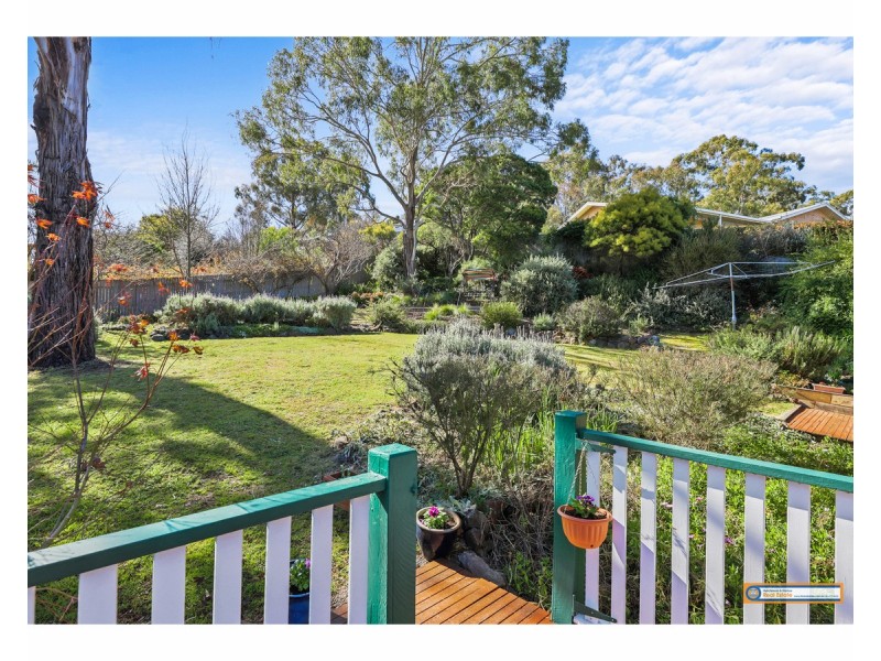 27 Ash Tree Drive, Armidale NSW 2350