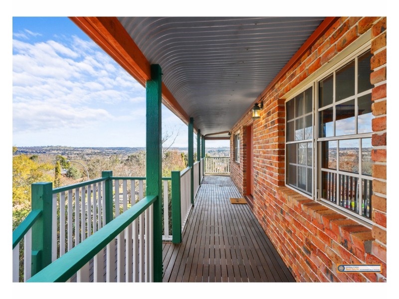 27 Ash Tree Drive, Armidale NSW 2350