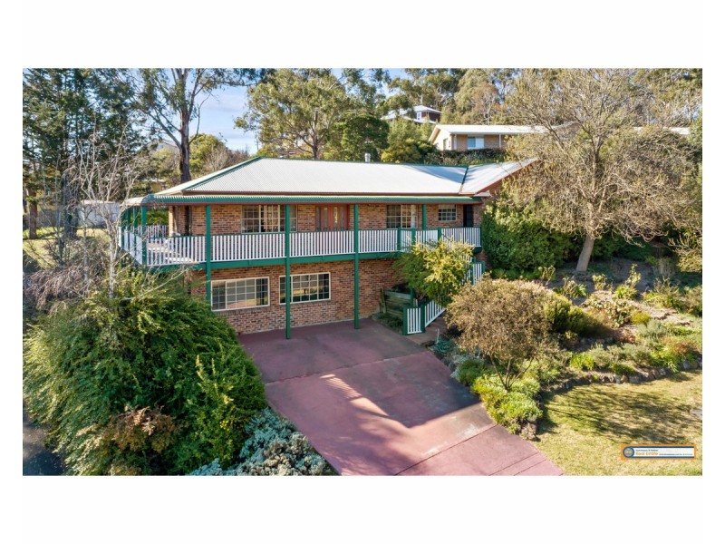 27 Ash Tree Drive, Armidale NSW 2350