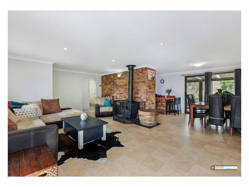 6 Dalton Drive, Armidale NSW 2350
