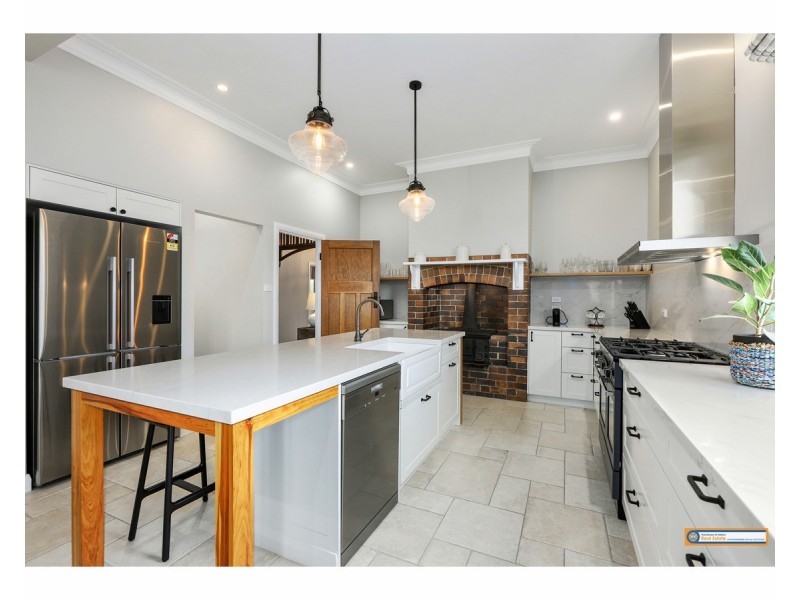 86 Mann Street, Armidale NSW 2350