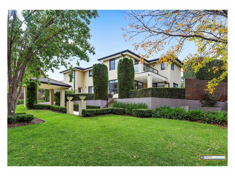 13 Eulahbar Crescent, Armidale NSW 2350