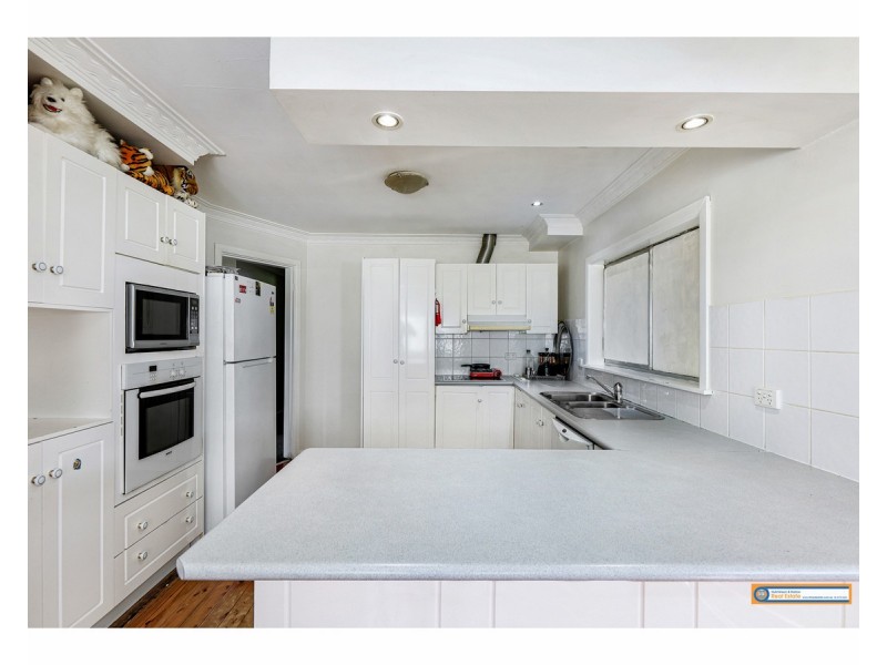 82 Taylor Street, Armidale NSW 2350