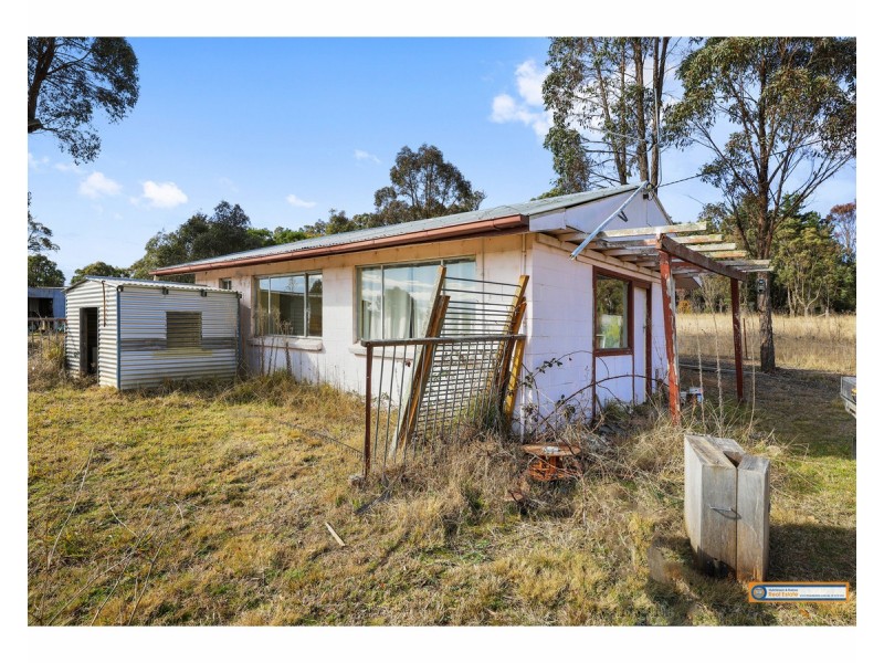 79 Invergowrie Road, Armidale NSW 2350