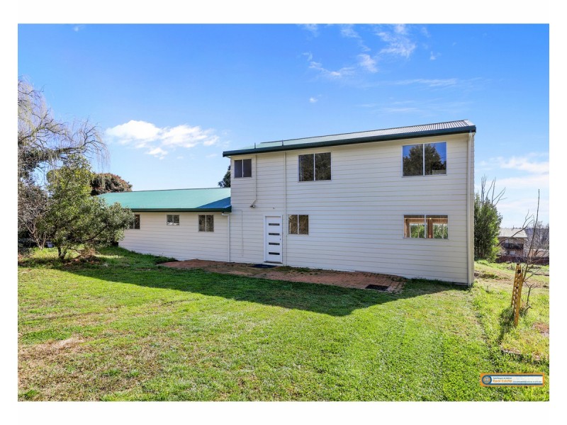 225A Canambe Street, Armidale NSW 2350