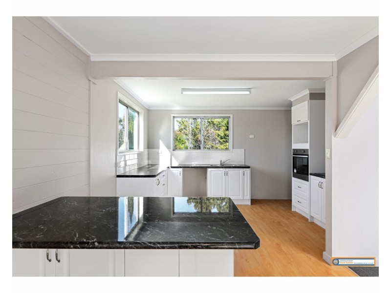225A Canambe Street, Armidale NSW 2350