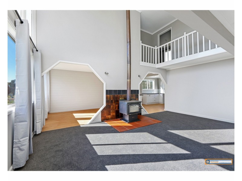 225A Canambe Street, Armidale NSW 2350